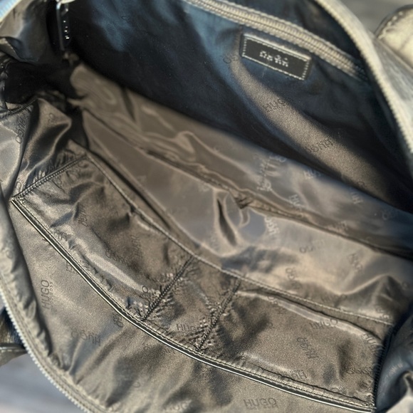 HUGO BOSS SINGLE DOCUMENT CASE IN LEATHER - Picture 5 of 9